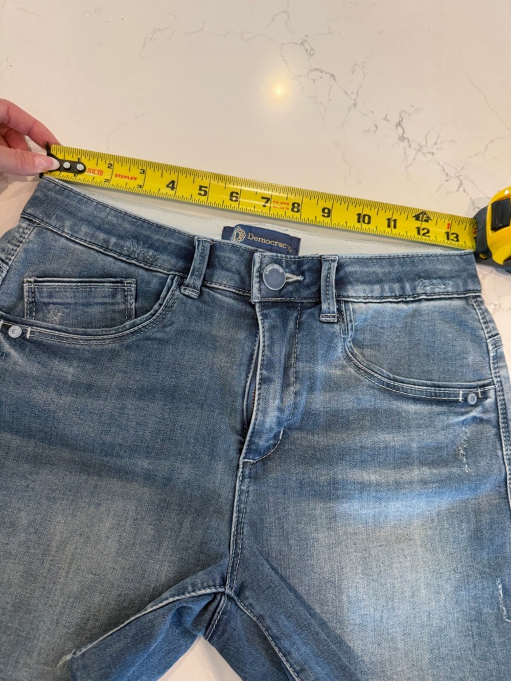 Democracy “Ab” solution Jean Shorts ( Never Been Worn) - Picture 6 of 6